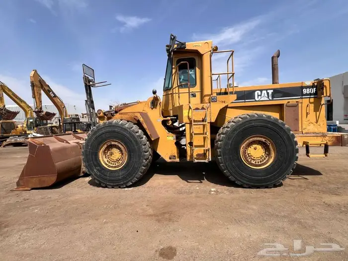 شيول كتربلر 980F موديل 1992 قير عادى معرض رواد المعدات 0