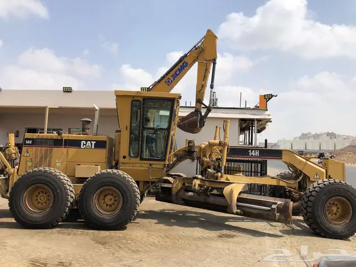 قريدر 14H موديل 2001 قير عادى معرض رواد المعدات 0