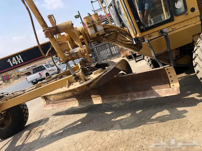 قريدر 14H موديل 2001 قير عادى معرض رواد المعدات 5