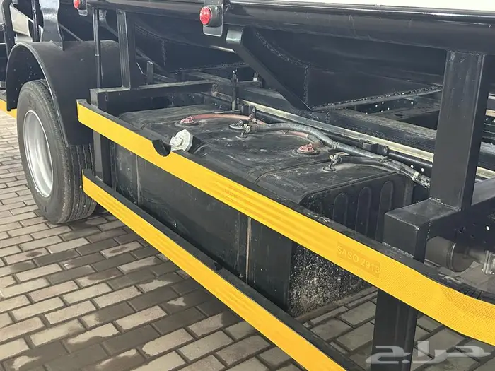 وايت ديزل ايسوزو دينا 4 طن شاص قصير 4.35م موديل 2025 6