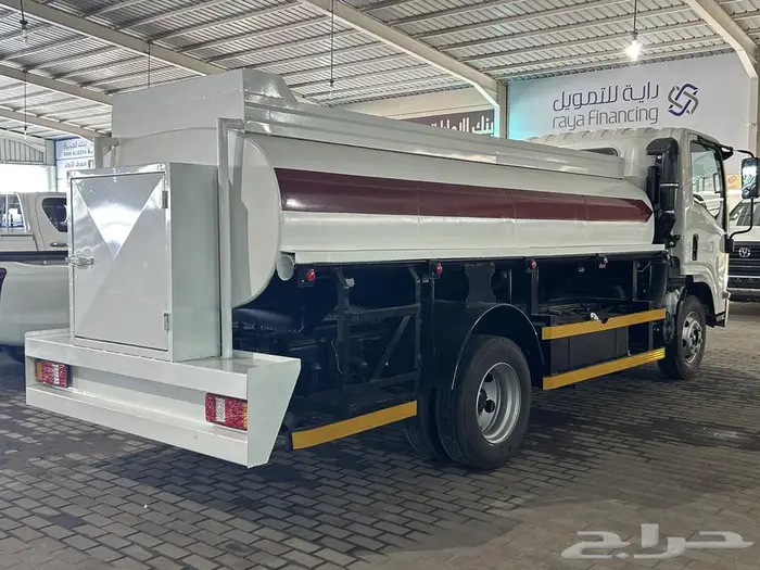 وايت ديزل ايسوزو دينا 4 طن شاص قصير 4.35م موديل 2025 3