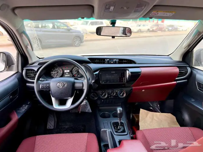 هايلوكس غمارتين DLX 4 4 اوتوماتيك ديزل خليجي 2025 6