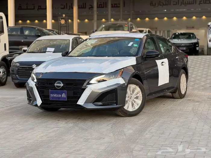 نيسان التيما ستاندر 2025 بالنقد والتقسيط 2