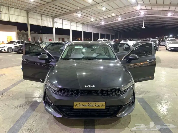 كيا اوبتيما 2022 بنزين شاشة كاميرا مستورد محرك 2.0 2