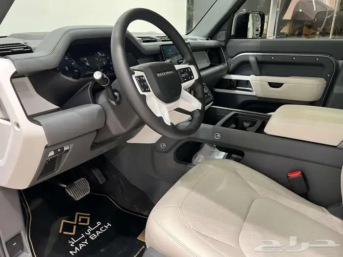 Land Rover Defender 110 SE 2024 6