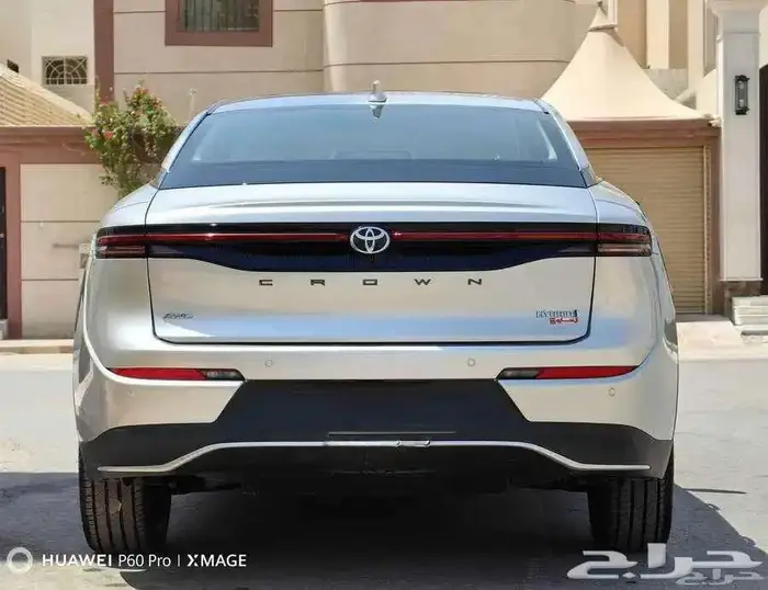 تويوتا كراون ماجيستا 2023 18