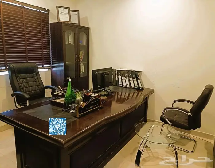مكتب مدير عام متكامل أخو الجديد مع طاولات ضيافة 1