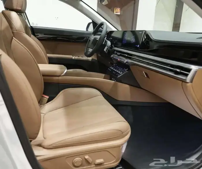 هونداي ازيرا كلاسيك 2025 6