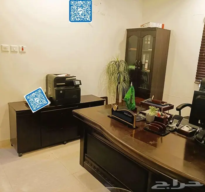 مكتب مدير عام متكامل أخو الجديد مع طاولات ضيافة 2