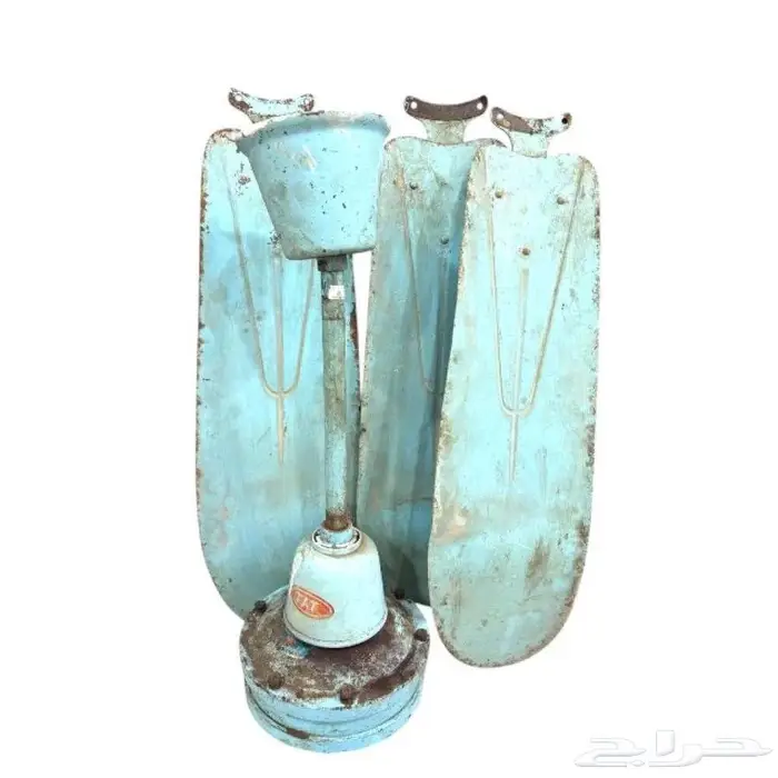 انتيك معدن ونحاس وزجاج وأغراض الطيبين 12