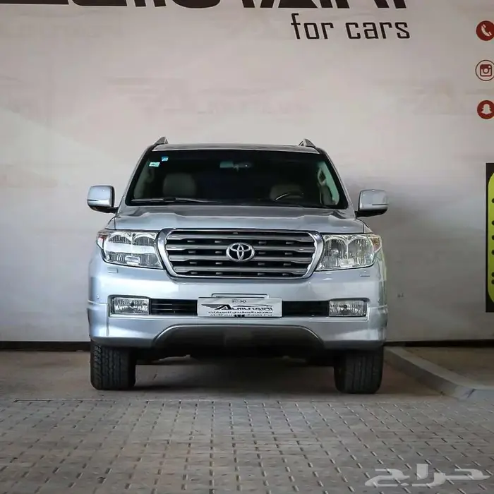 تويوتا لاندكروزر VXR موديل 2010 0