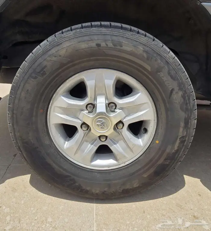 لاندكلوزر 2001 للبيع او البدل بجيب نفسه قير عايدي 9