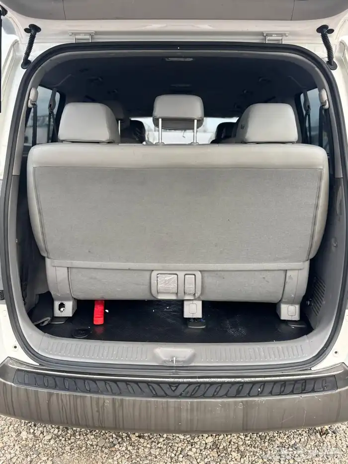 هيونداي H1 2021 دبل ديزل فل كامل (بحالة ممتازة) 13