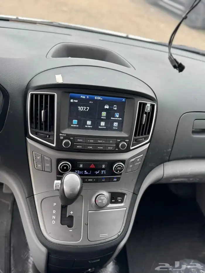 هيونداي H1 2021 دبل ديزل فل كامل (بحالة ممتازة) 16