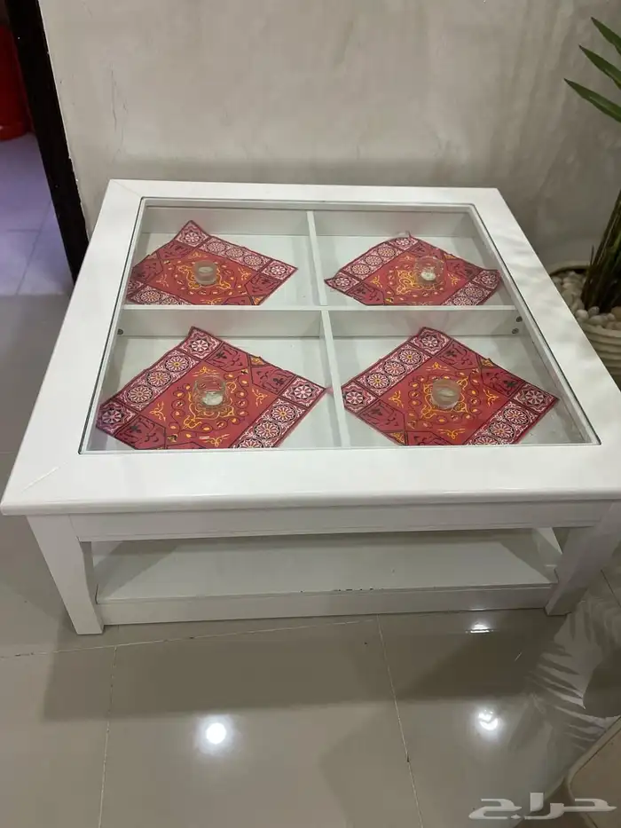 للبيع اغرض اثاث 1