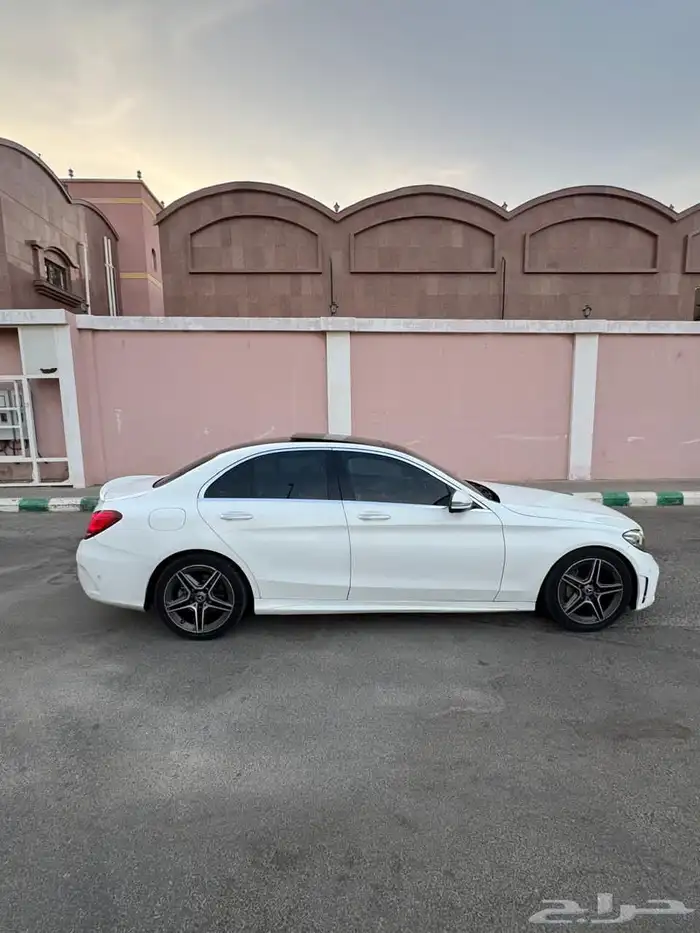 للبيع مرسيدس C200-2020 جفالي 4