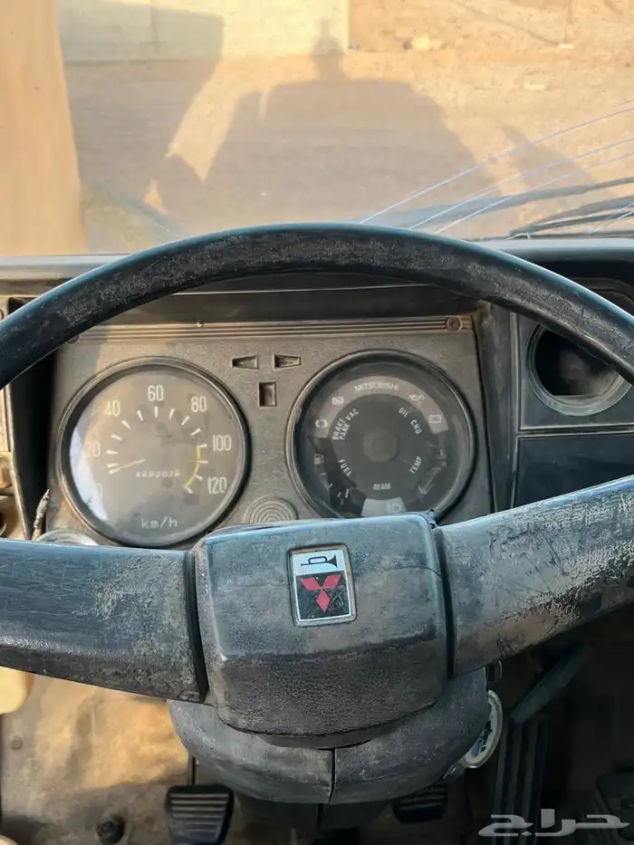 دينة مستبيشو مسقطه للبيع موديل 85 3