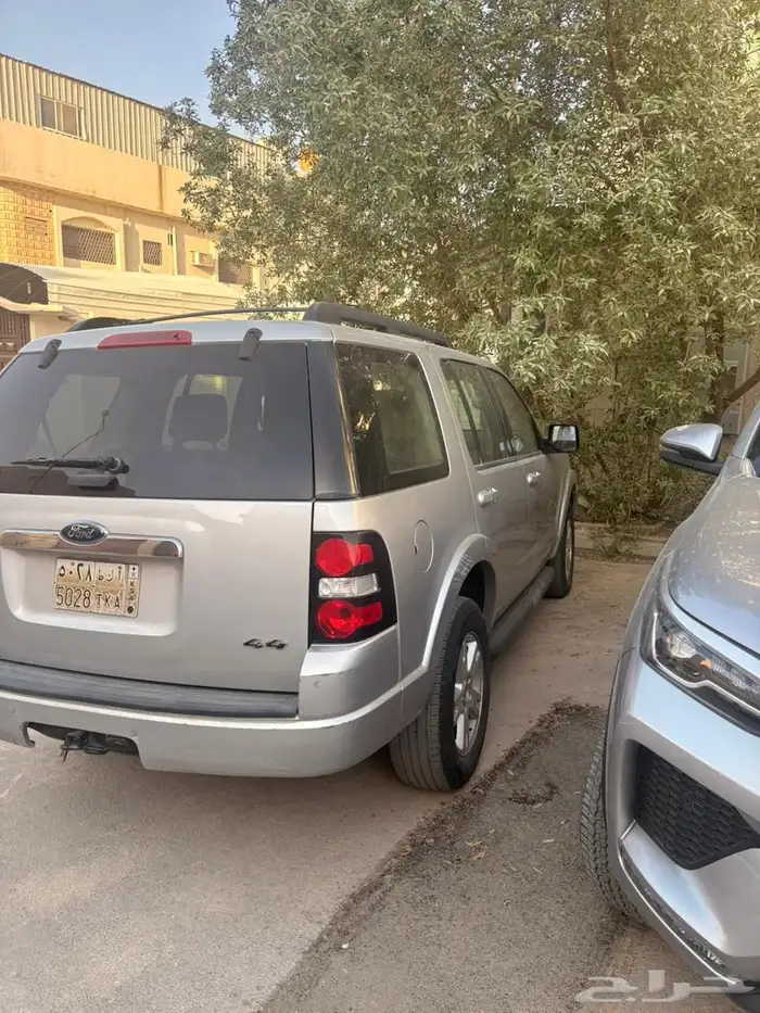 فورد اكسبلور 2009 نظيف جدا 4