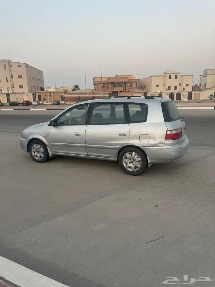 كيا كارنس واجن 0