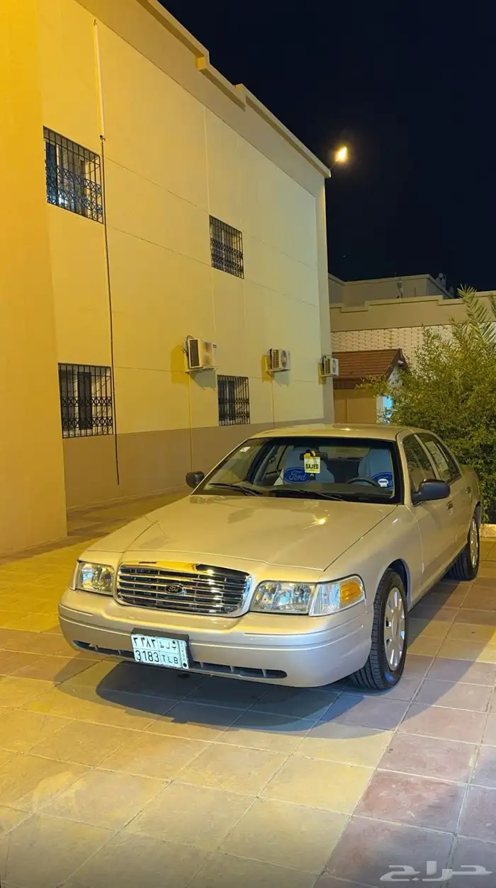 كراون فكتوريا بوليسي 0