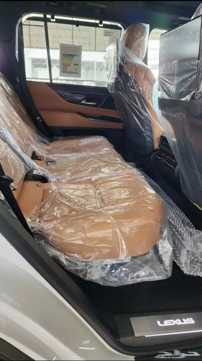 لكزس LX600 سعودي أبيض داخلية جملي 2025 (بطاقة جمركيه) 11