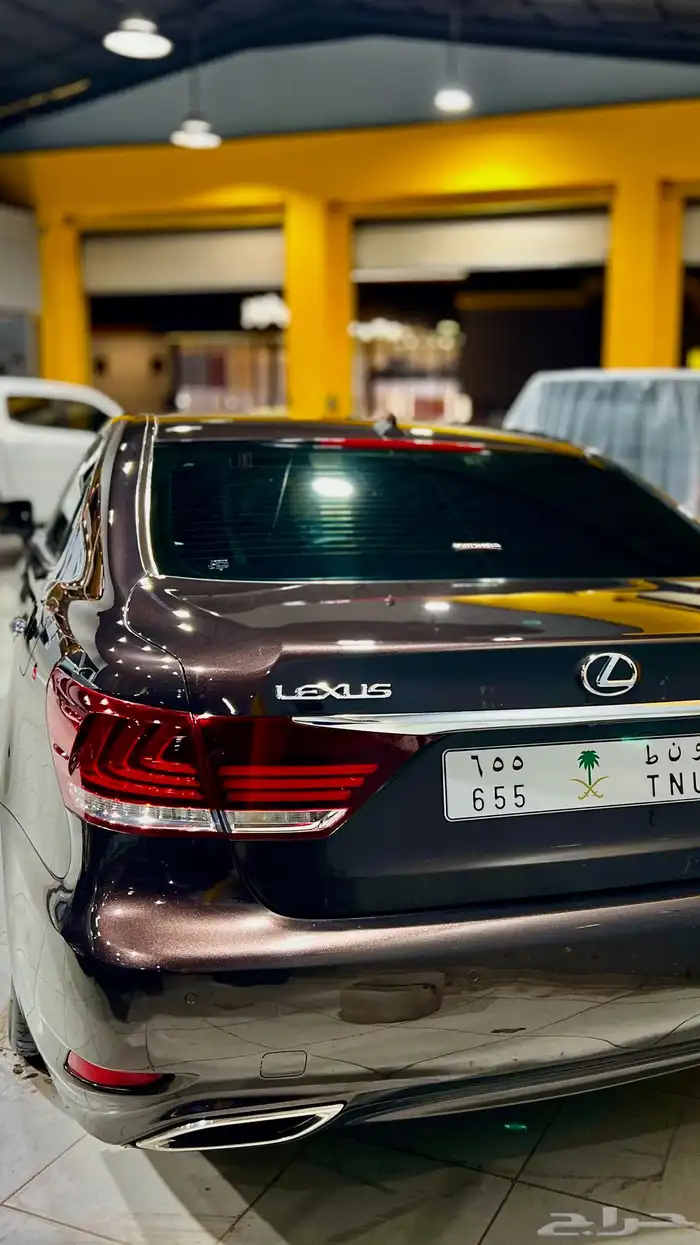 لكزس LS460L موديل 2013 4