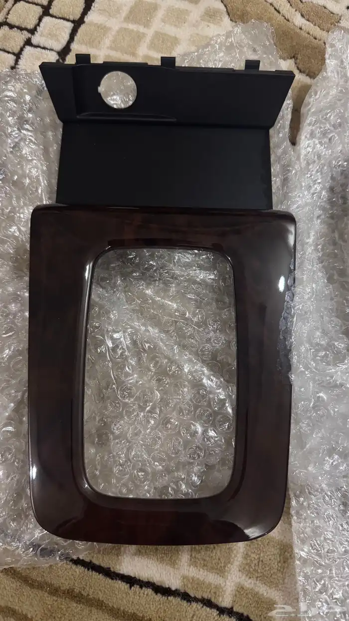 ديكور كامري 98-2002 مخشب مع علامه 0