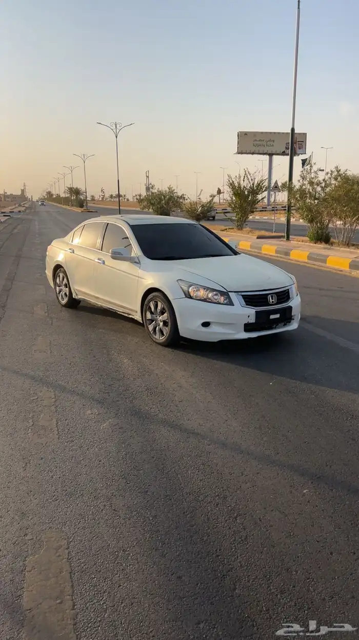 هوندا اكورد للبيع ممشى450الف 0