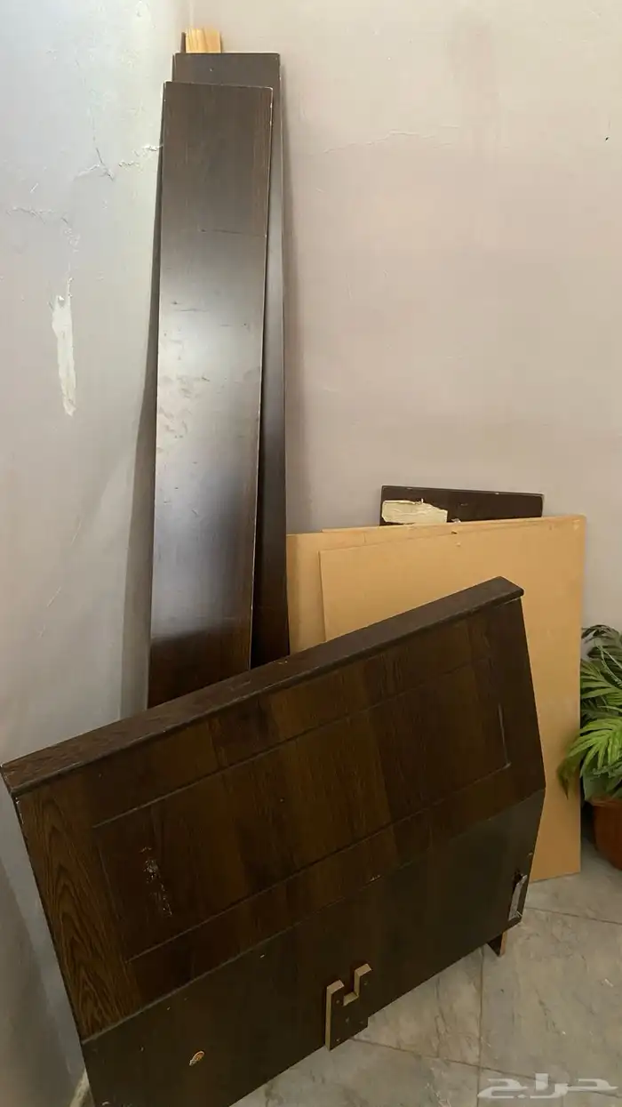 سرير خشبي نفر 0