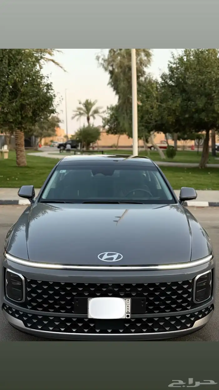 ازيرا 2023 بريميوم . نظيف جدا 1