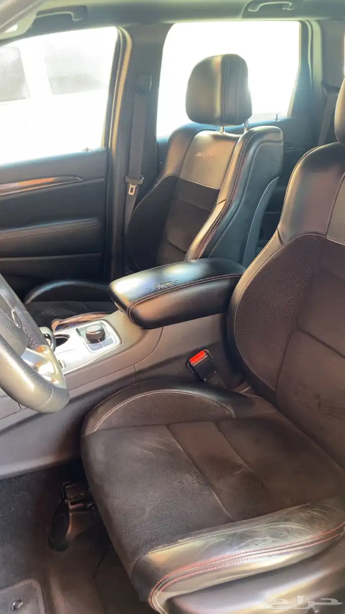 قراند شيروكي srt 6