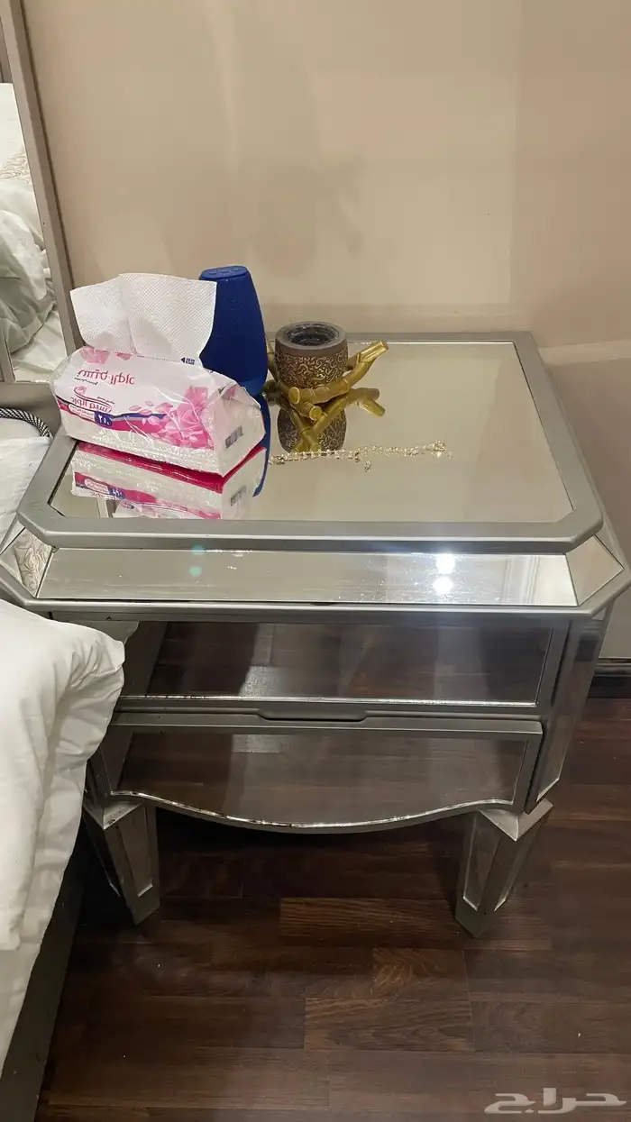 غرفة نوم للبيع   النقل على المشتري 1