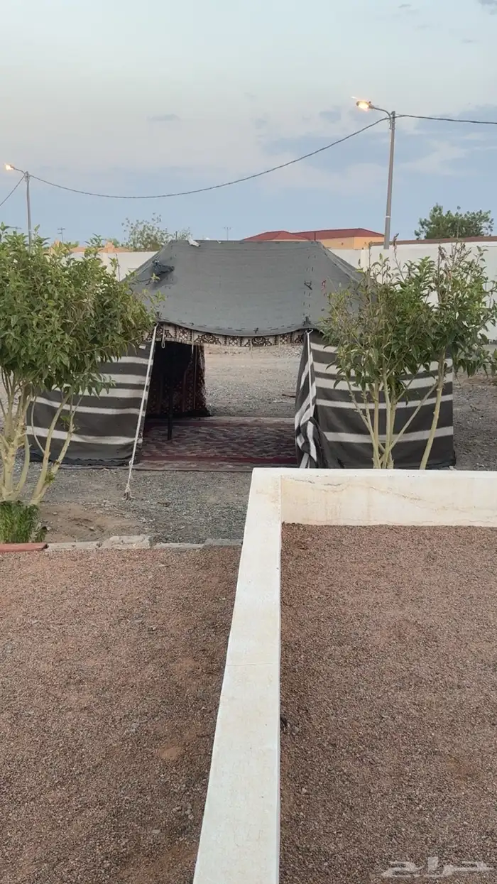 بيت شعر للبيع 0