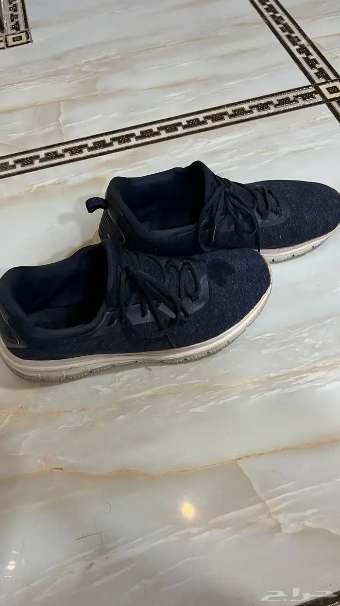 شوز رياضي مقاس 45 كبير 0