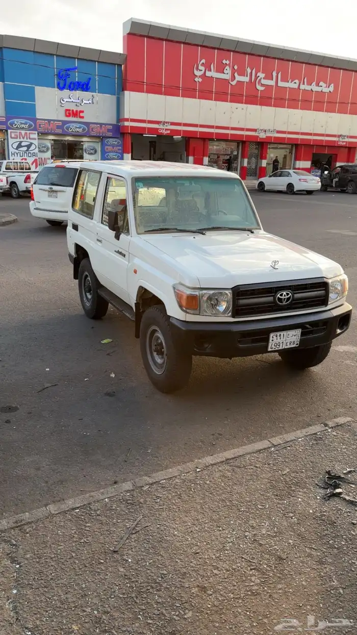 للبيع جيب ربع 2007 7