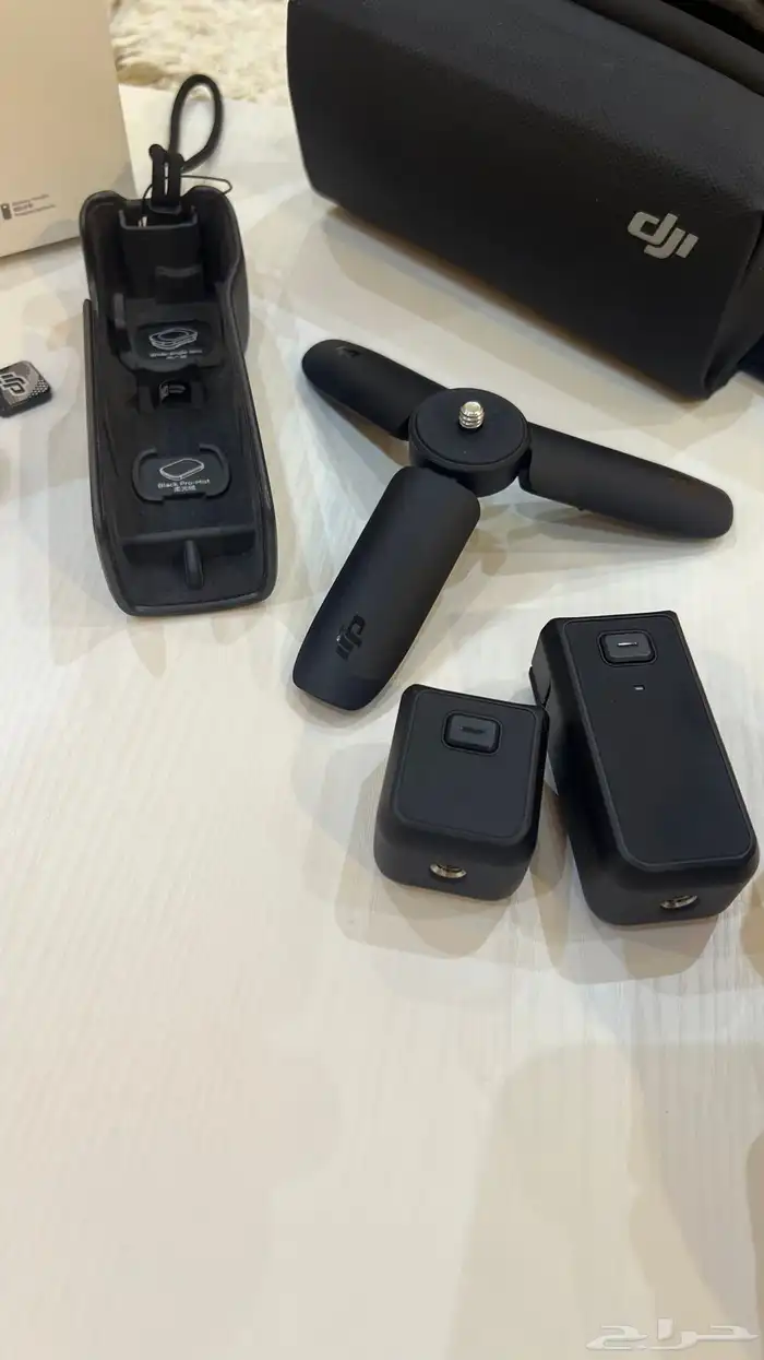 كاميرا dji osmo pocket 3 شبه جديده بكرتونه 5