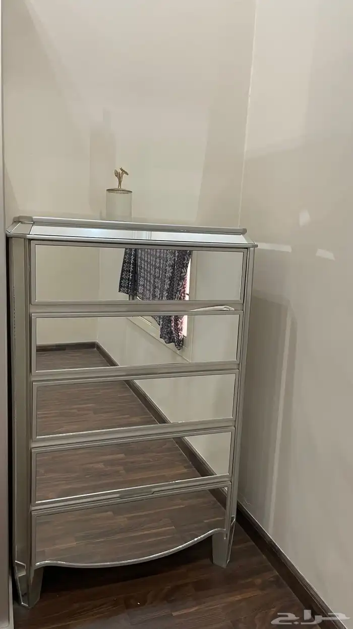 غرفة نوم للبيع   النقل على المشتري 3