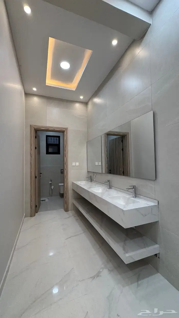 للبيع دور ارضي فاخر في عنيزه 1