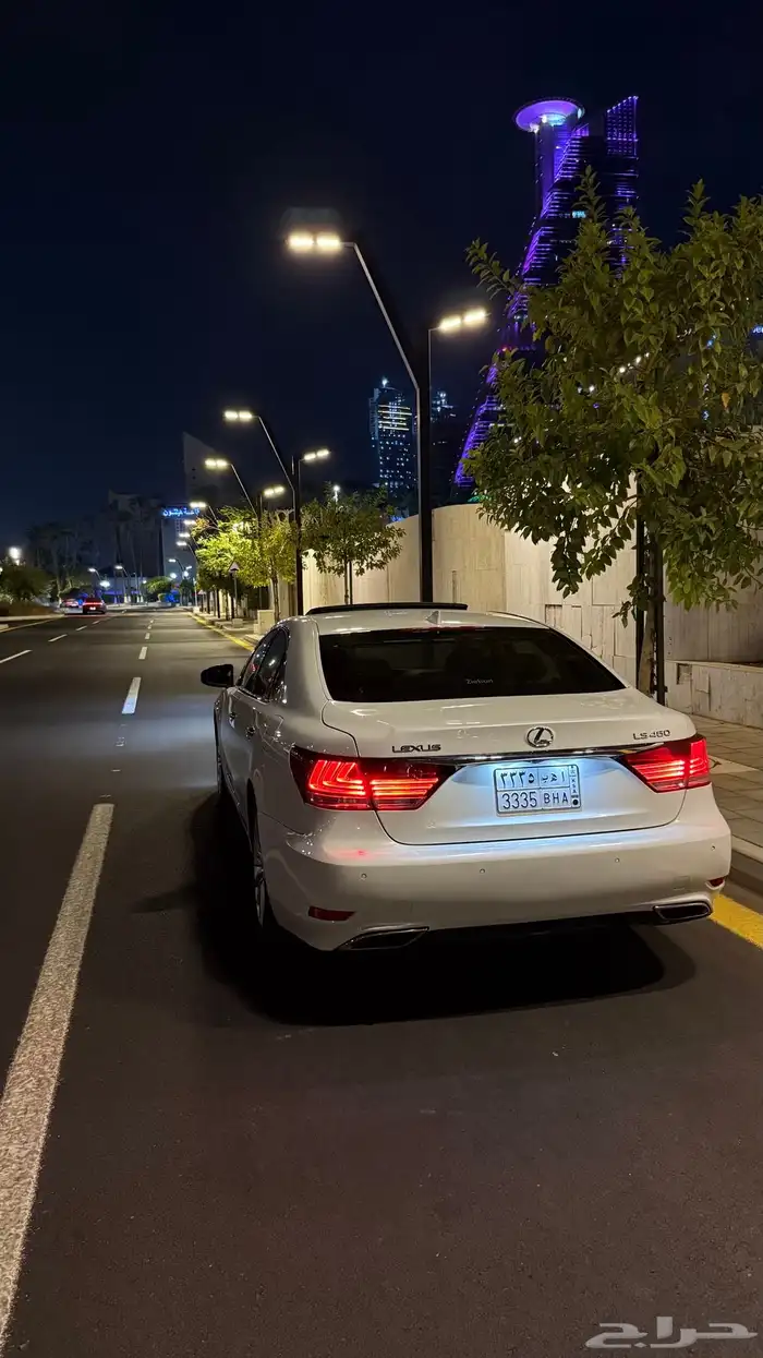 لكزس ال إس 460 2015 37