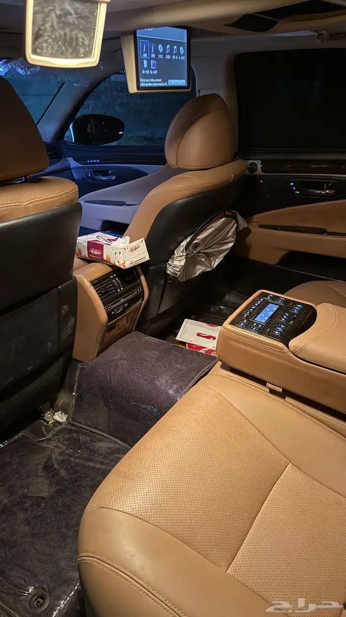 لكزس LS460L موديل 2013 16