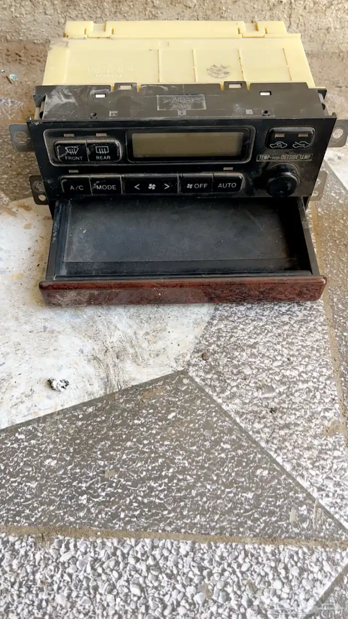 قطع غيار سيارات   اصلي كامري فورد اكسنت كابرس جميع أنواع 25