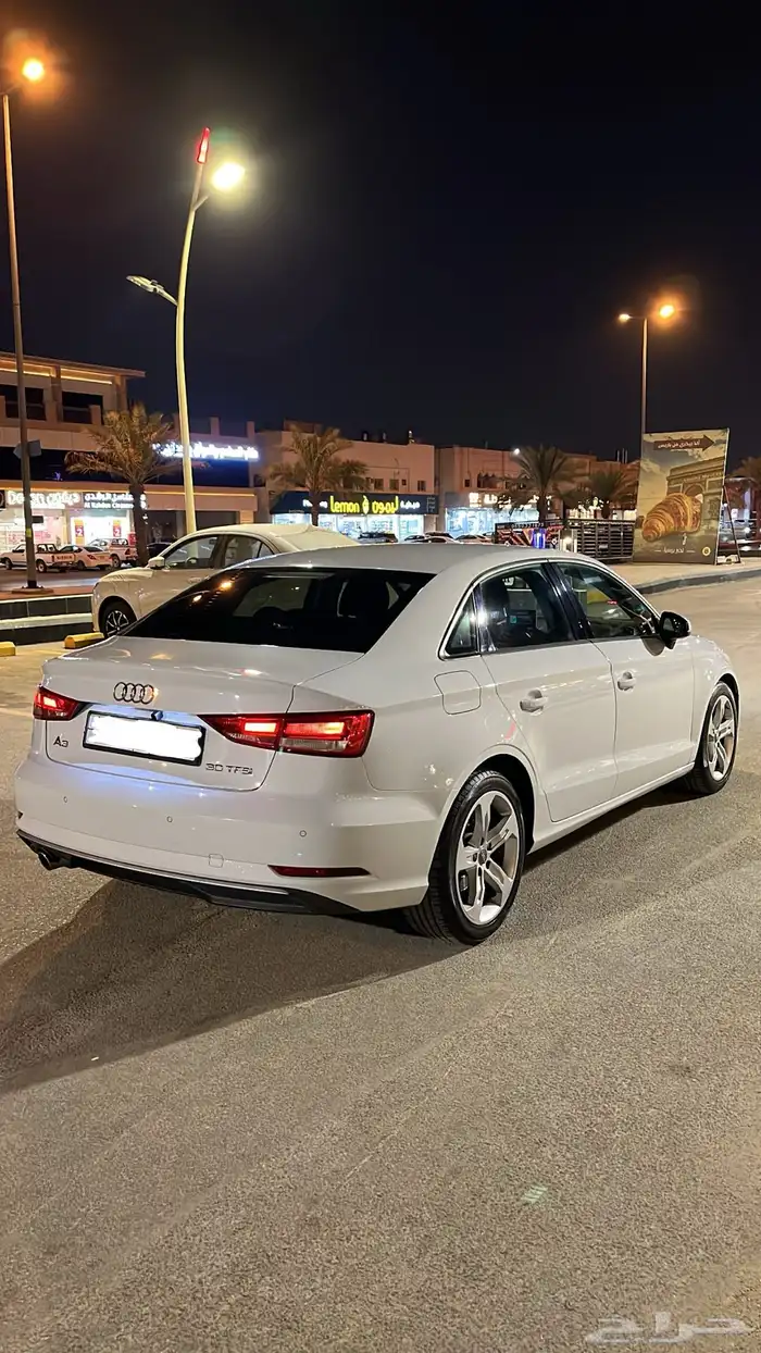 اودي A3 2017 4