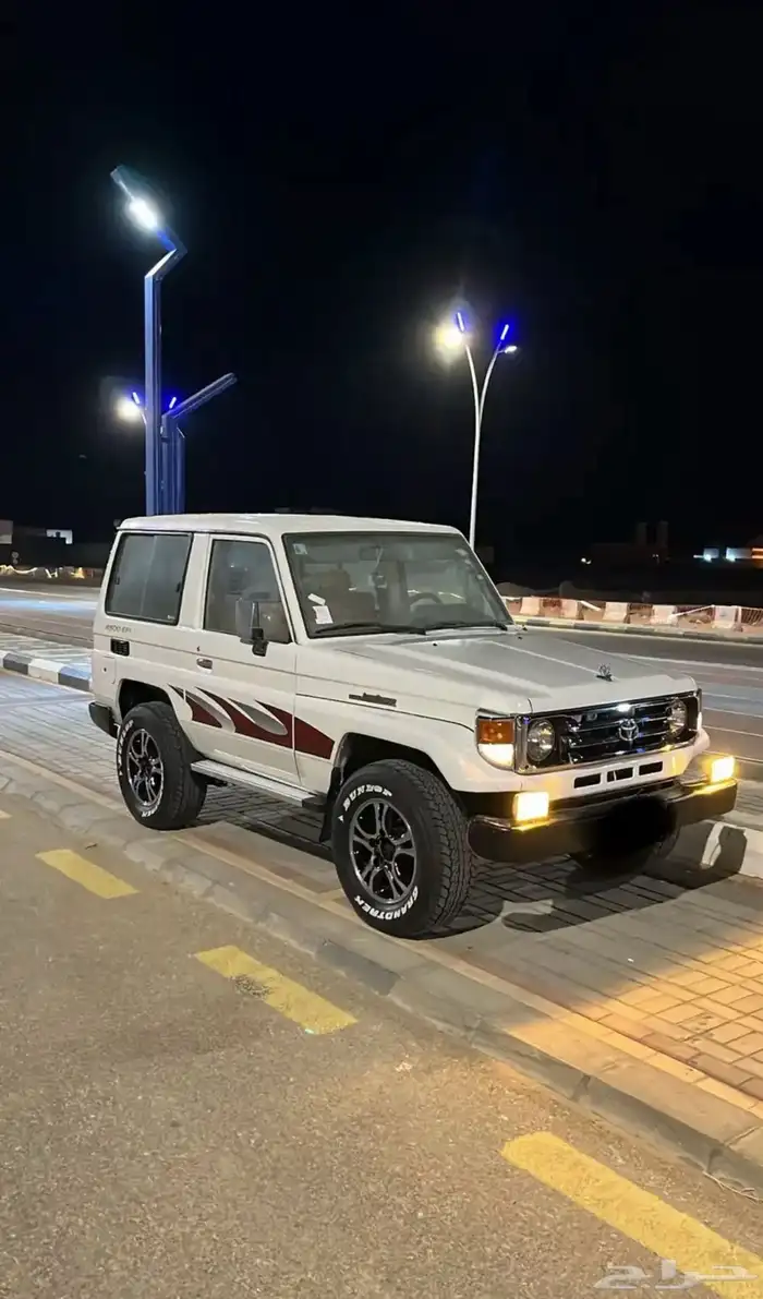 جيب ربع 8