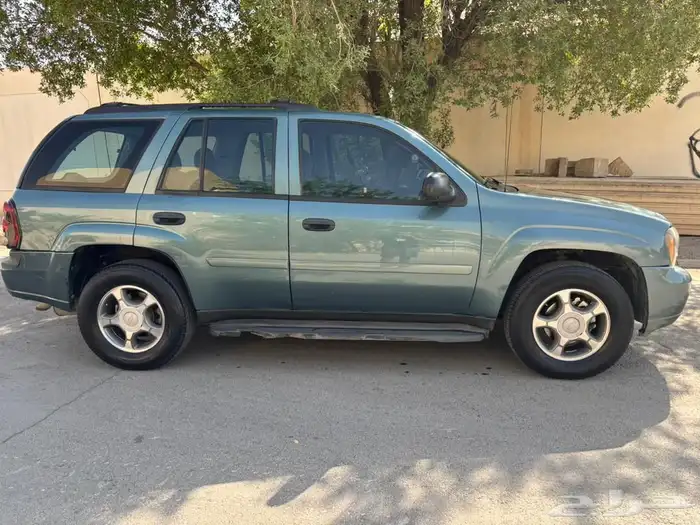 بليزر 2009 نظيف جدا  للبيع المستعجل 5