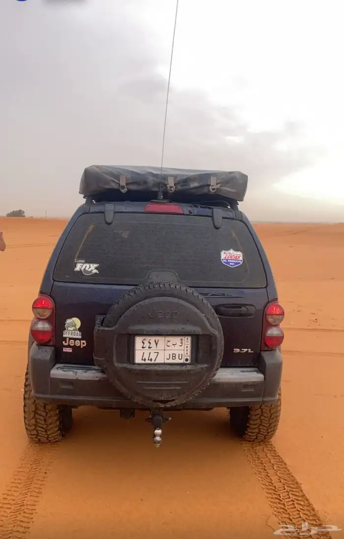 جيب شروكي ليبرتي معدل للبر موديل 2006 5