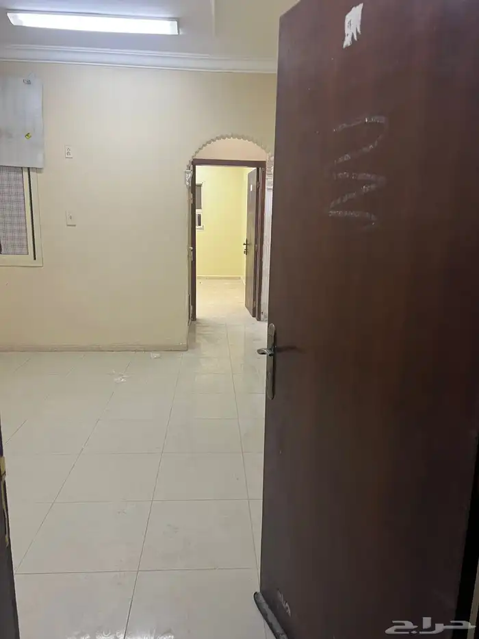 شقق عزاب في رأس تنورة للإيجار 4