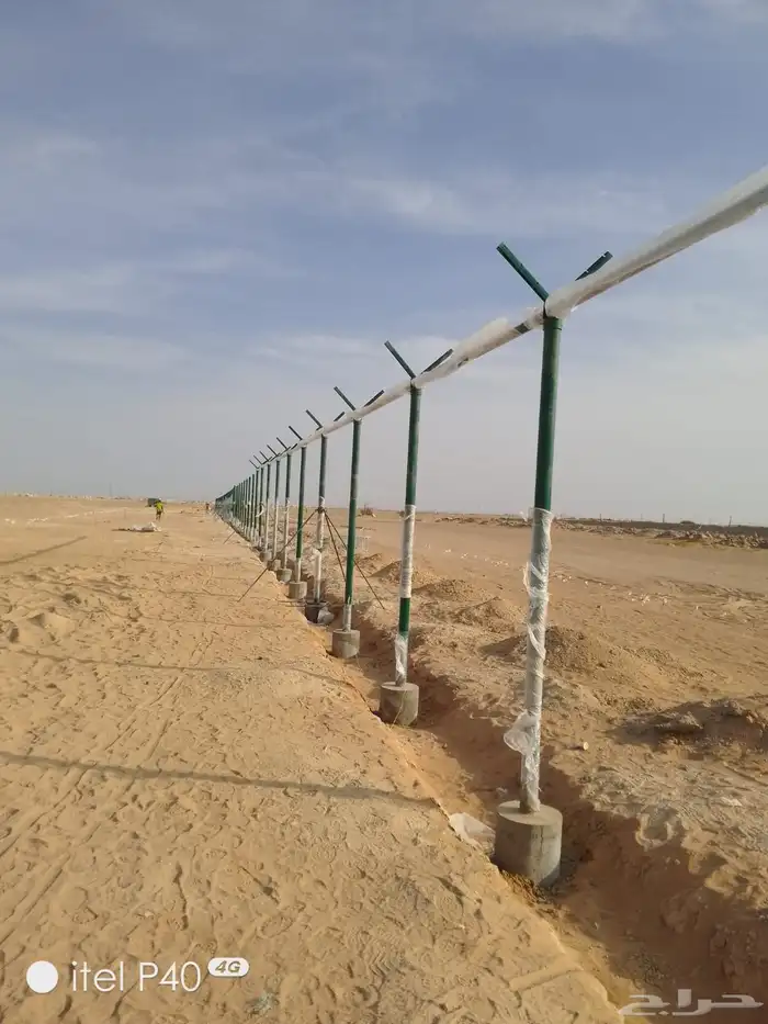 تنفيذ اعمال السياج و الشبوك. وجميع الاعمال 0