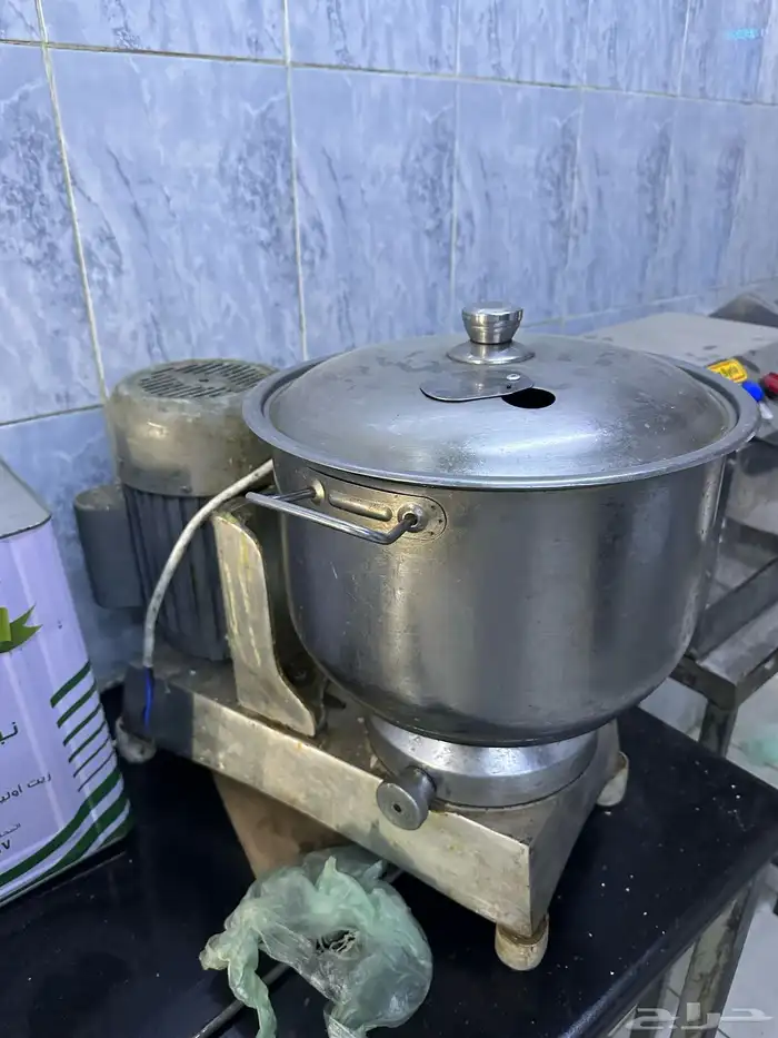 أغراض مطعم كامل للبيع 11