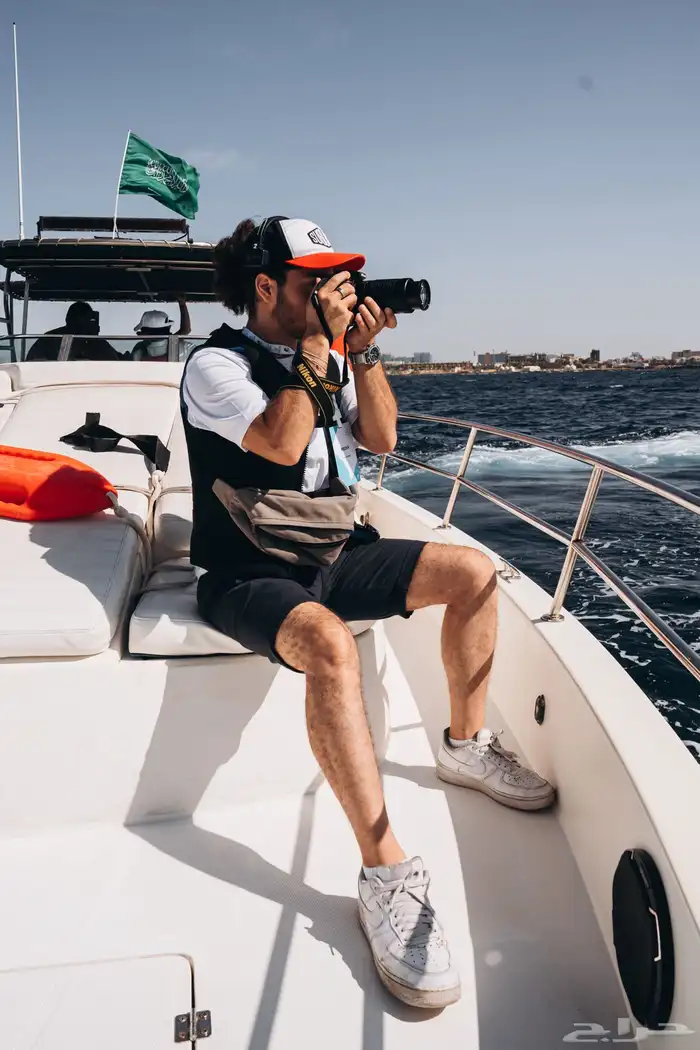 مصور مختص في تصوير المنتجات و الافنت و الاعلانات و السيارات 10