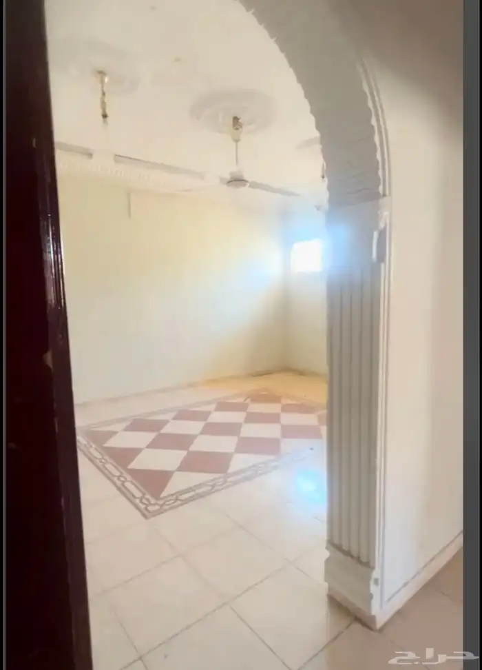 للبيع عمارة في مخطط العزيزية م738 على شارعين 20غربي20شمالي 8